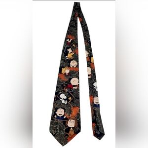 Vintage Peanuts Halloween "It's The Great Pumpkin, Charlie Brown" 100% Silk Tie